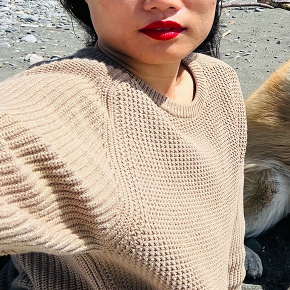 Tommy Hilfiger Beige Camel Knit Jumper Crew Neck Oversized Sweater - Picture 2 of 10